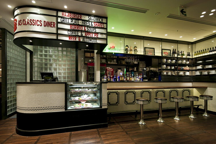 女性ひとりでも気軽に入れる 六本木のひとりランチ5選 スマイティ