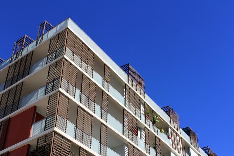 ZEHマンションで賃貸経営の差別化は有効？メリット・デメリットや補助金を深堀します