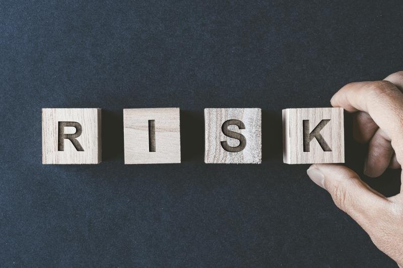 不動産投資8つのリスクと対策法。不動産投資の落とし穴は賢く回避せよ！